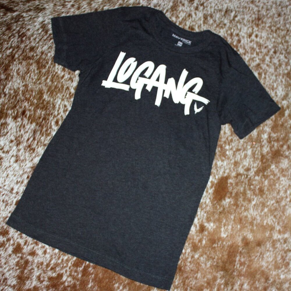 Maverick Logang Black & White T-Shirt - Size XS